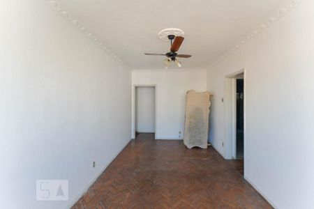 Apartamento para alugar com 75m², 2 quartos e 1 vaga