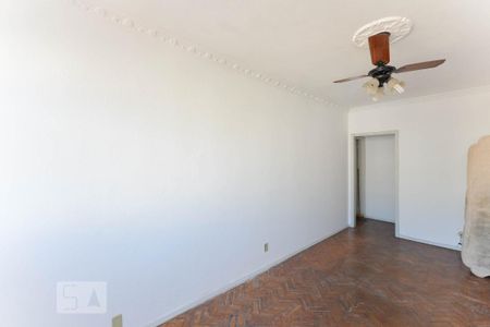 Apartamento para alugar com 75m², 2 quartos e 1 vaga