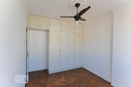 Apartamento para alugar com 75m², 2 quartos e 1 vaga