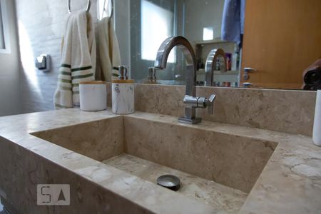 Apartamento à venda com 80m², 2 quartos e 1 vagaBanheiro social