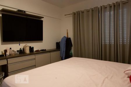 Quarto 1 de apartamento para alugar com 2 quartos, 80m² em Vila Olímpia, São Paulo