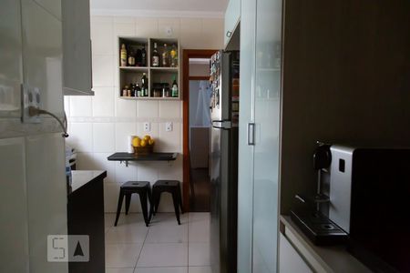 Apartamento à venda com 80m², 2 quartos e 1 vagaCozinha