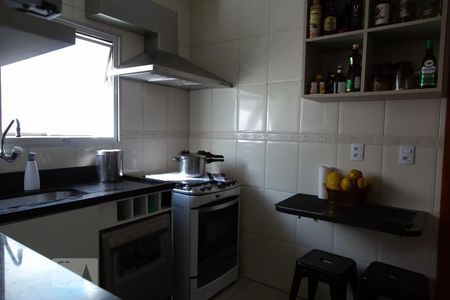 Apartamento à venda com 80m², 2 quartos e 1 vagaCozinha