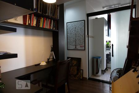 Apartamento à venda com 80m², 2 quartos e 1 vagaEscritório