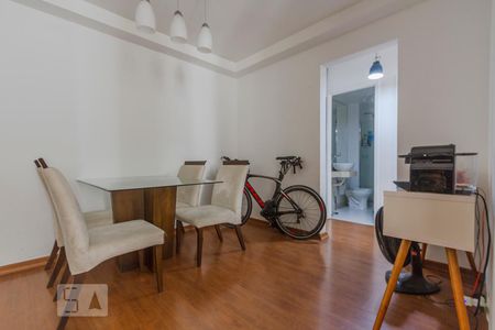 Sala de apartamento à venda com 2 quartos, 65m² em Barreto, Niterói