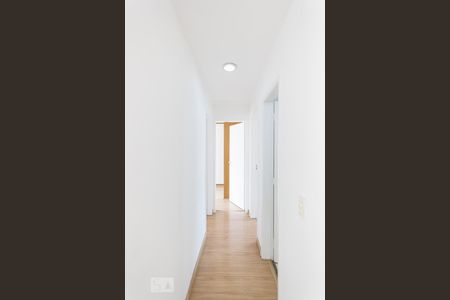 Corredor de apartamento para alugar com 3 quartos, 89m² em Freguesia (jacarepaguá), Rio de Janeiro