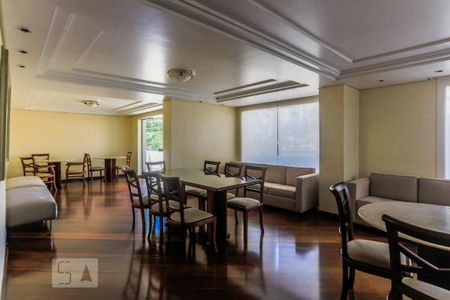 Apartamento para alugar com 180m², 4 quartos e 2 vagas Apartamento para alugar com 180m², 4 quartos e 2 vagasÁrea comum - Salão de Festas