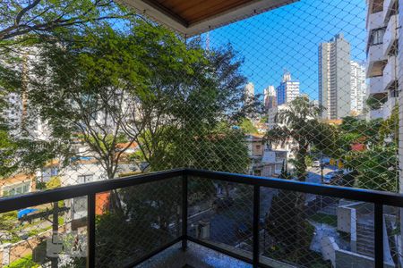 Apartamento para alugar com 180m², 4 quartos e 2 vagas Apartamento para alugar com 180m², 4 quartos e 2 vagasVaranda da Suite 1