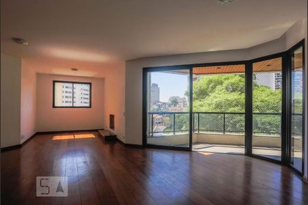 Apartamento para alugar com 180m², 4 quartos e 2 vagas Apartamento para alugar com 180m², 4 quartos e 2 vagasSala