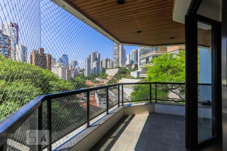 Apartamento para alugar com 180m², 4 quartos e 2 vagas Apartamento para alugar com 180m², 4 quartos e 2 vagasVaranda da Sala