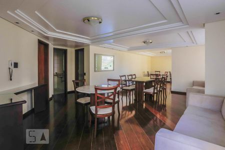 Apartamento para alugar com 180m², 4 quartos e 2 vagas Apartamento para alugar com 180m², 4 quartos e 2 vagasÁrea comum - Salão de Festas