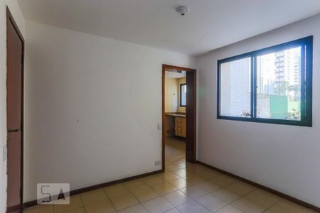 Apartamento para alugar com 180m², 4 quartos e 2 vagas Apartamento para alugar com 180m², 4 quartos e 2 vagasCopa Cozinha