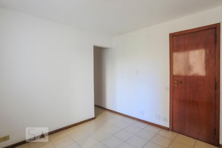 Apartamento para alugar com 180m², 4 quartos e 2 vagas Apartamento para alugar com 180m², 4 quartos e 2 vagasCopa Cozinha