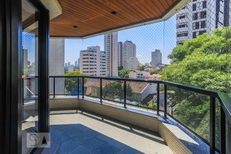 Apartamento para alugar com 180m², 4 quartos e 2 vagas Apartamento para alugar com 180m², 4 quartos e 2 vagasVaranda da Sala