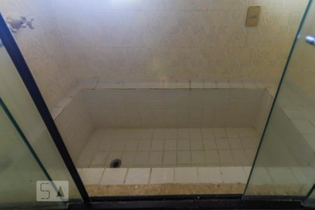 Apartamento para alugar com 180m², 4 quartos e 2 vagas Apartamento para alugar com 180m², 4 quartos e 2 vagasBanheiro da Suite 2