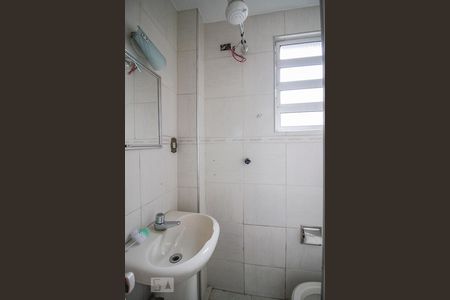 Apartamento à venda com 84m², 2 quartos e sem vagaBanheiro da Suíte