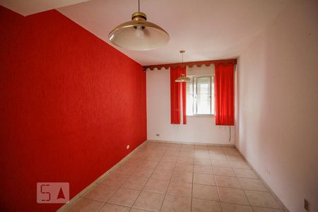 Apartamento à venda com 84m², 2 quartos e sem vagaSala