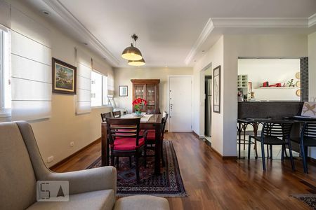 Apartamento para alugar com 85m², 2 quartos e 1 vagaSala