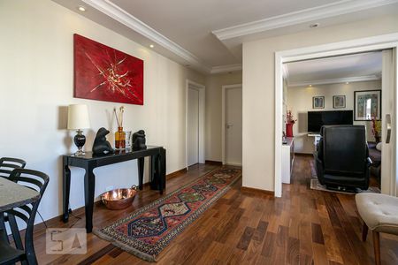 Apartamento para alugar com 85m², 2 quartos e 1 vagaSala