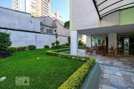 Apartamento para alugar com 85m², 2 quartos e 1 vagaFachada