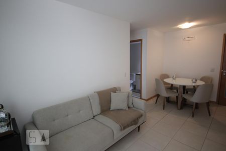 Sala de apartamento para alugar com 2 quartos, 65m² em Santa Rosa, Niterói