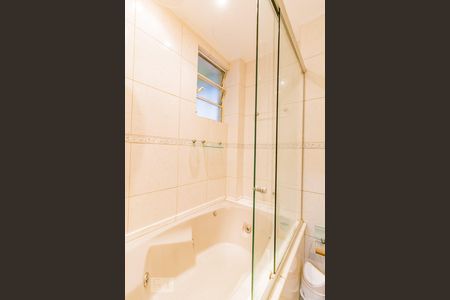 banheiro de apartamento para alugar com 1 quarto, 63m² em Centro Histórico, Porto Alegre