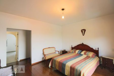 Casa para alugar com 520m², 4 quartos e 3 vagasSuíte 3