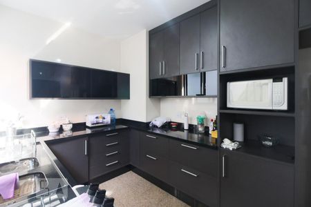 Casa para alugar com 520m², 4 quartos e 3 vagasCozinha