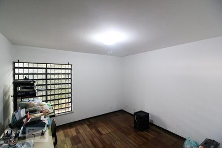 Casa para alugar com 520m², 4 quartos e 3 vagasEscritório