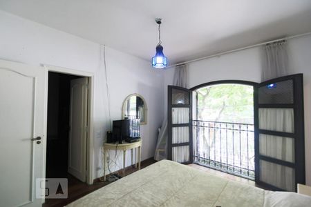 Suíte 1 de casa para alugar com 4 quartos, 520m² em Brooklin Paulista, São Paulo