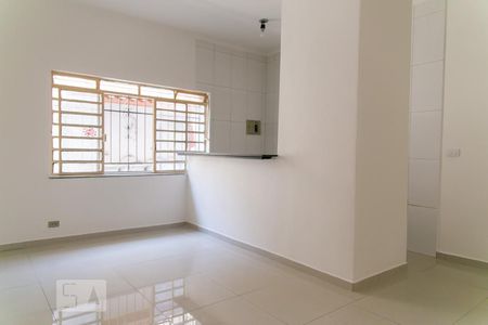 Sala de casa para alugar com 1 quarto, 30m² em Liberdade, São Paulo