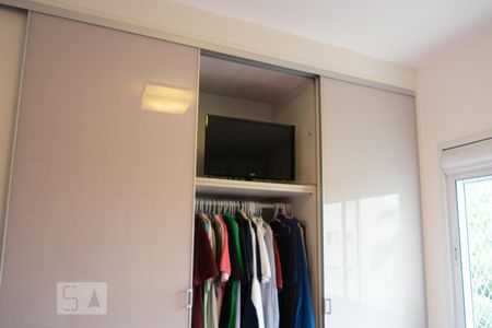 Apartamento à venda com 97m², 2 quartos e 2 vagasSuíte