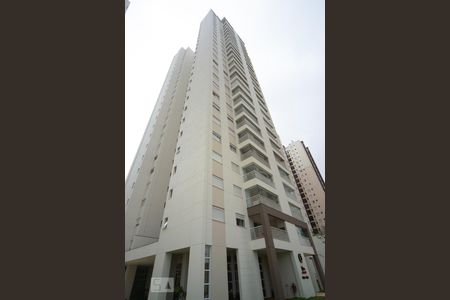 Apartamento à venda com 97m², 2 quartos e 2 vagasFachada do bloco