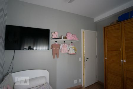 Apartamento à venda com 97m², 2 quartos e 2 vagasQuarto