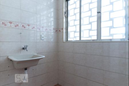 Apartamento para alugar com 84m², 2 quartos e sem vagaÁrea de serviço