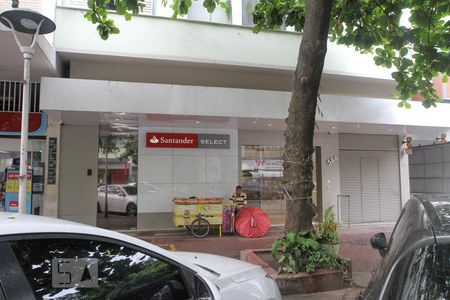 Apartamento para alugar com 48m², 1 quarto e sem vaga Apartamento para alugar com 48m², 1 quarto e sem vagaFachada e portaria