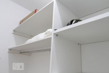 Apartamento para alugar com 48m², 1 quarto e sem vaga Apartamento para alugar com 48m², 1 quarto e sem vagaQuarto de Serviço