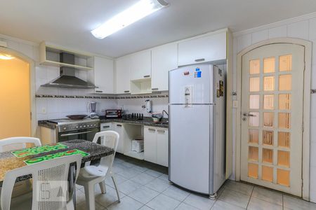Apartamento à venda com 108m², 3 quartos e 1 vagaCozinha - Armários