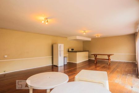 Apartamento à venda com 108m², 3 quartos e 1 vagaSalão de Festas