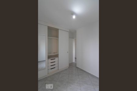 Apartamento para alugar com 70m², 3 quartos e 1 vagaQuarto 2