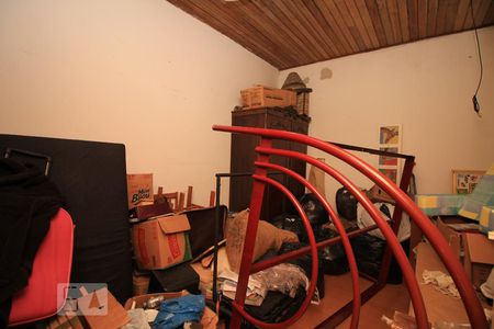 Casa de condomínio à venda com 250m², 6 quartos e 1 vagaDormitorio 3