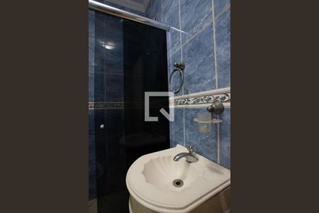 Casa à venda com 190m², 4 quartos e 1 vagaBanheiro