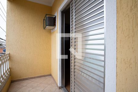 Casa à venda com 190m², 4 quartos e 1 vagaSacada da suíte