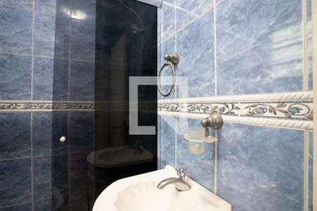 Casa à venda com 190m², 4 quartos e 1 vagaBanheiro