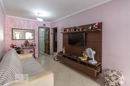 Sala de casa à venda com 4 quartos, 120m² em Cidade Antônio Estevão de Carvalho, São Paulo