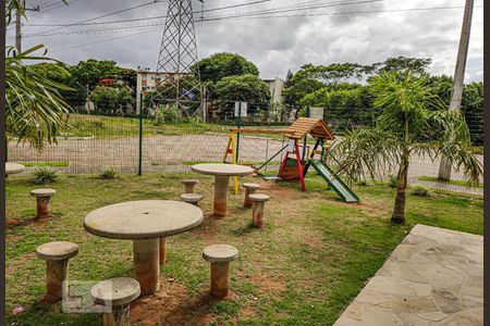 Apartamento para alugar com 55m², 3 quartos e sem vagaÁrea Comum - Playground