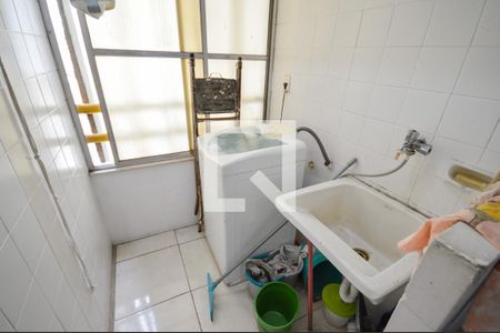 Apartamento para alugar com 68m², 2 quartos e 1 vagaÁrea de Serviço
