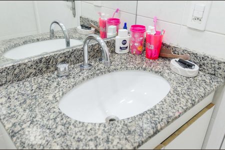 Apartamento à venda com 67m², 3 quartos e 2 vagasPia