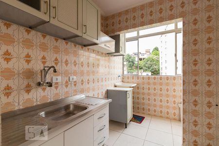 Cozinha de apartamento para alugar com 2 quartos, 57m² em Vila Rio, Guarulhos