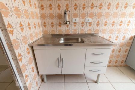 Apartamento à venda com 57m², 2 quartos e 1 vagaCozinha - pia e gabinete